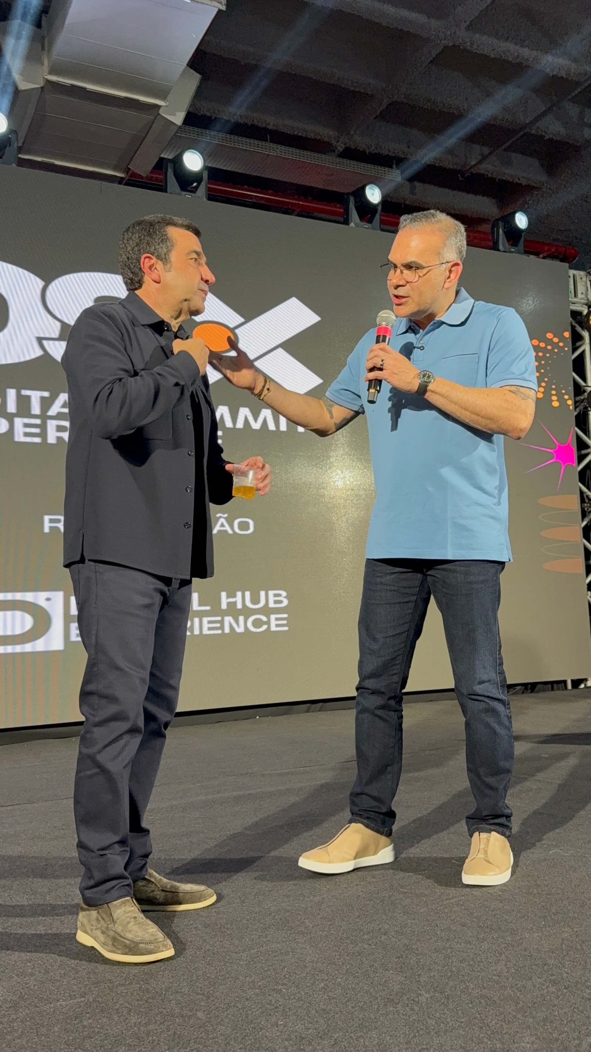 Bate-papo no palco principal do DSX 2026
